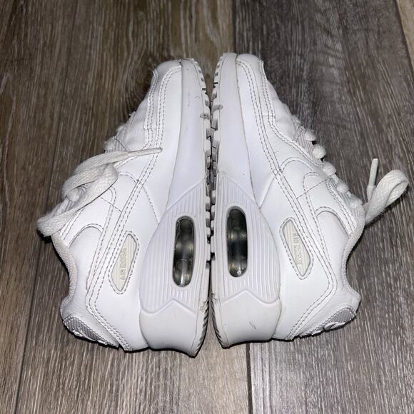 Nike Air Max 90 Youth US Size 11C White Running Sneaker Shoes CD6867-100 - Picture 9 of 11